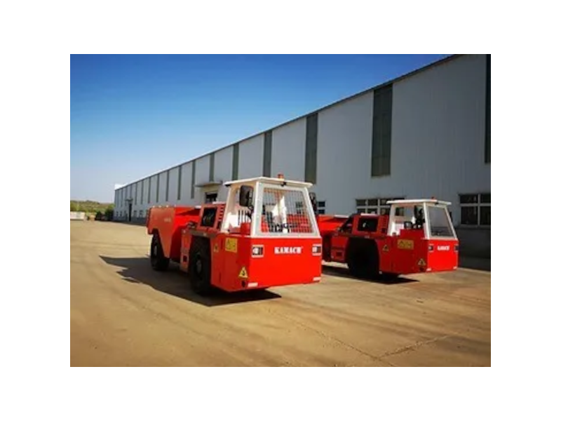 Узкий 8-тонный подземный самосвал UK-8