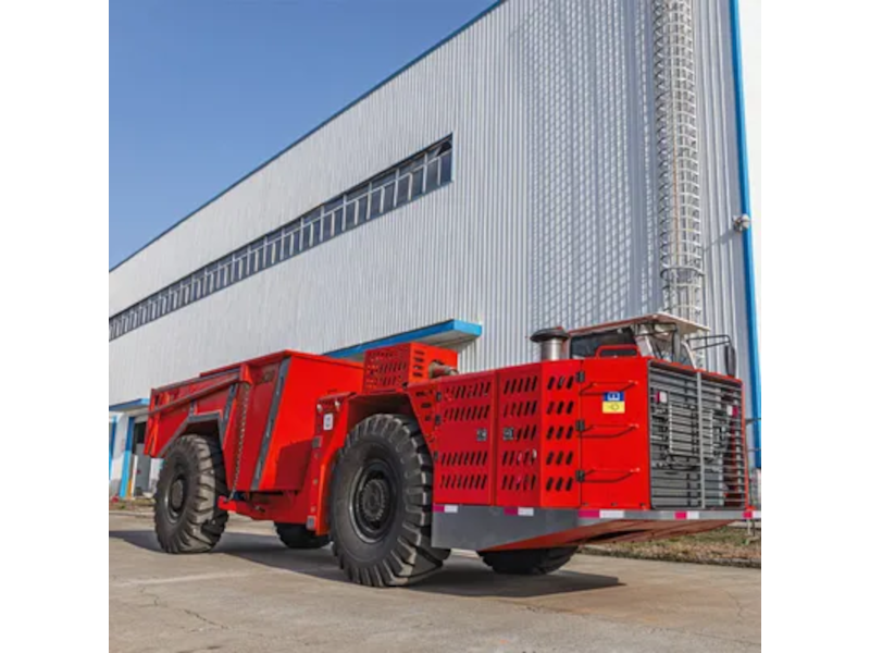 Компактный подземный 25-тонный карьерный самосвал UK-25